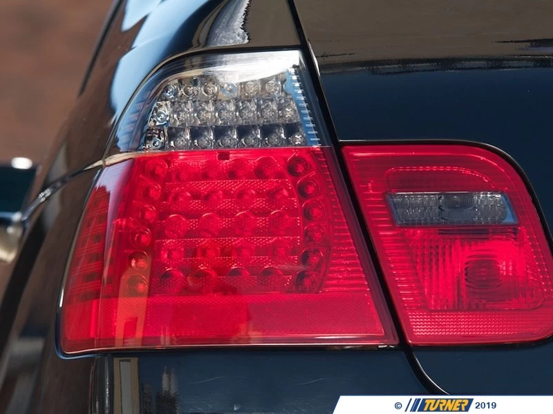 E46 LED Tail Light Set - Smoked/Red - Image 6