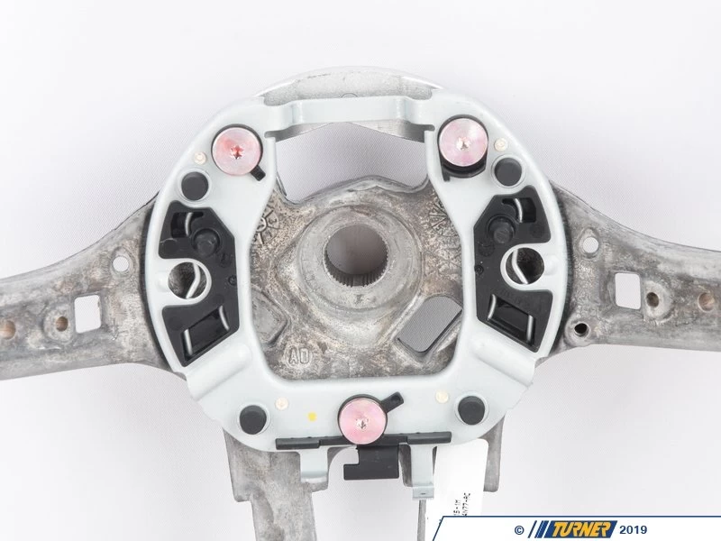 M Sports Steering Wheel Leather - F15, F16, F25, F26 - Image 2