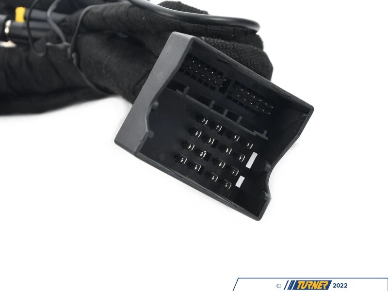 Bremmen Android Touchscreen Head Unit - 8.8" CCC Screen Upgrade - BMW E9X 3-Series - Image 4