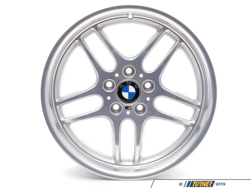 E34 18" M Parallel Style 37 Wheel Set - Image 4
