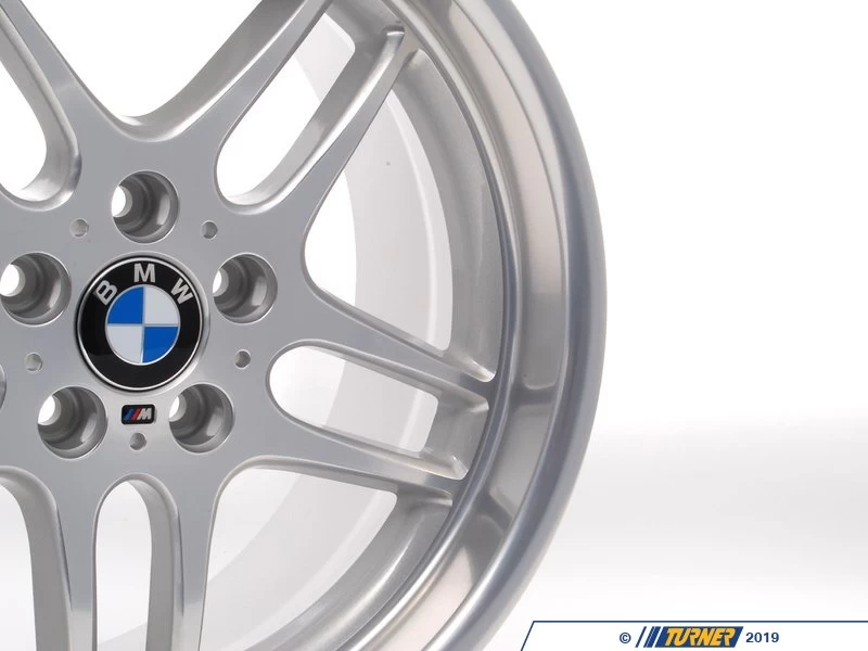 E34 18" M Parallel Style 37 Wheel Set - Image 9