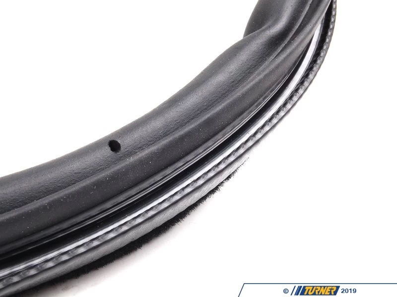 Genuine BMW Door Seal - Right - E30 Coupes - Image 3