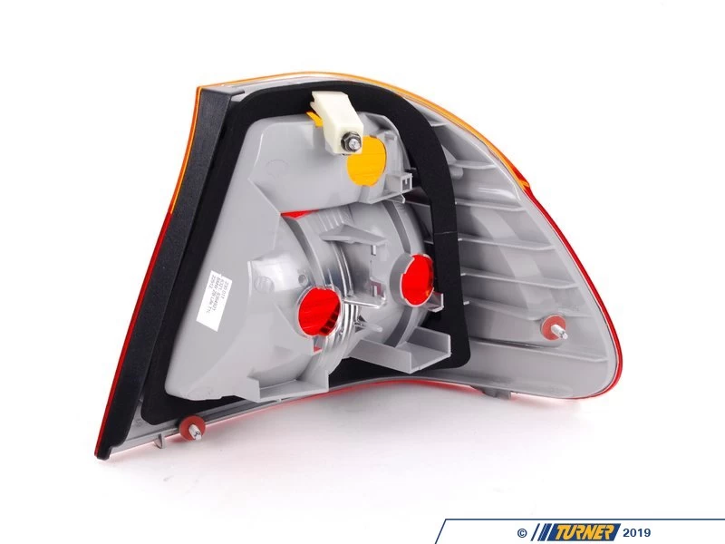 Tail Light - Left - E46 323i, 325i, 328i, 330i 1999-2001 - Image 3