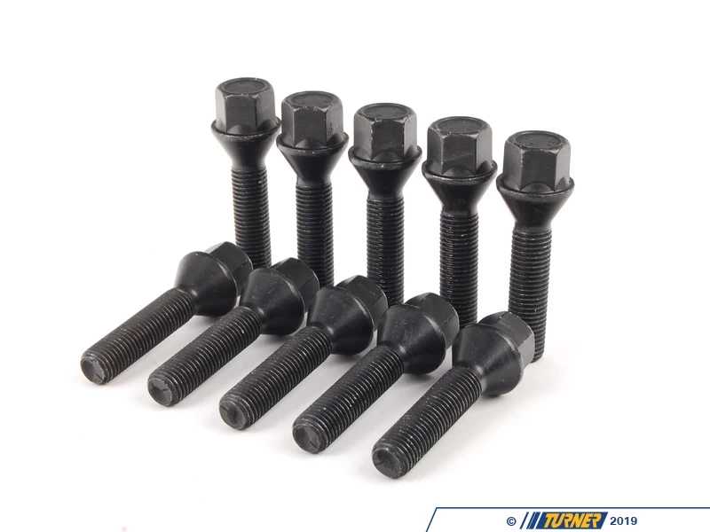 ECS Tuning Wheel Spacer/Hub Adapter & Bolt Kit - 17.5mm - 74.1mm To 72.6mm CB - Image 2