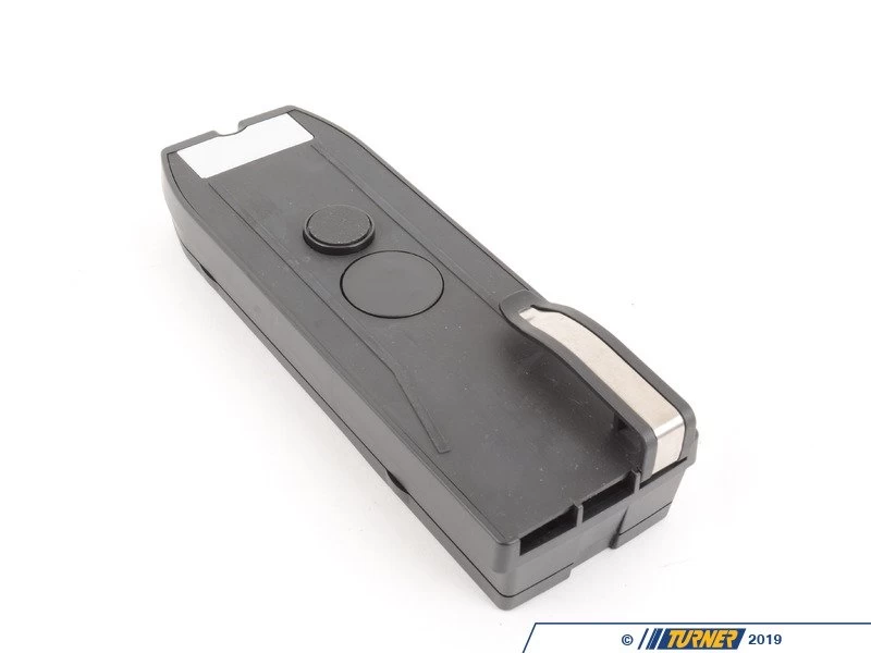 Genuine BMW Snap-In Adapter - Micro USB - E60 E61 E63 E64 E70/71 E82/88 E9X F06/10/12 F15/16 F22/23 F3X - Image 3