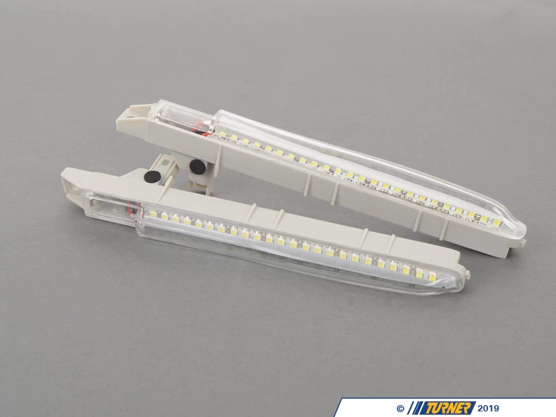 White LED Turn Signals - E9x M3